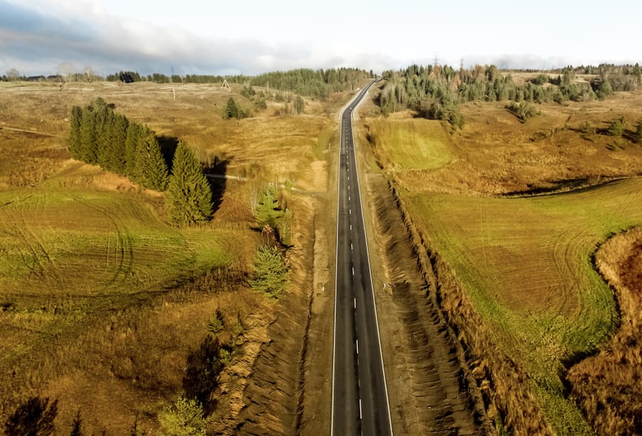 Архангельская область: по нацпроекту к нормативам привели 170 км региональных дорог и 10 мостов
